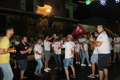 DESFILE PEu00d1AS 19
