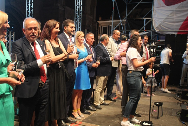INAUG FIESTAS DEL VINO 2