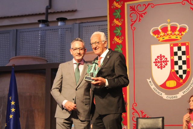 ACTO INSTITUCIONAL 9