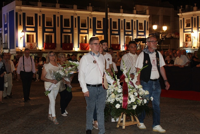 OFRENDA FLORES 37