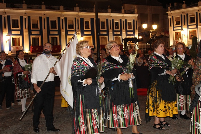 OFRENDA FLORES 32