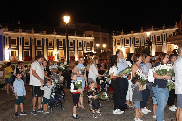 OFRENDA FLORES 30
