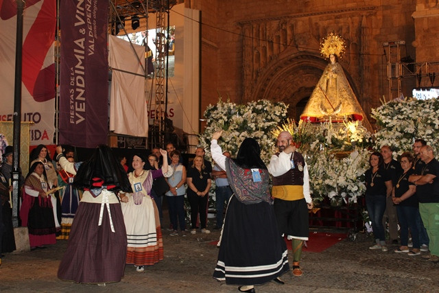 OFRENDA FLORES 60