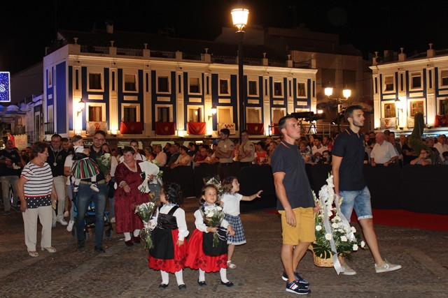 OFRENDA FLORES 48