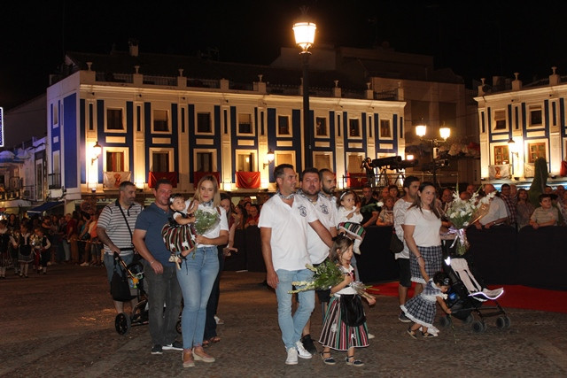 OFRENDA FLORES 79