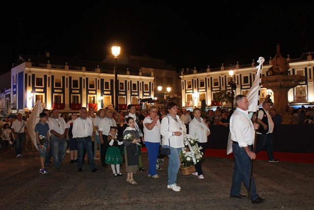 OFRENDA FLORES 84