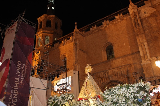 OFRENDA FLORES 111