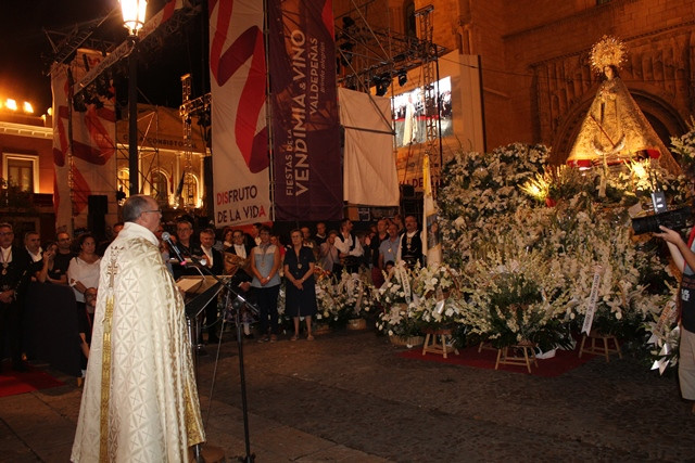 OFRENDA FLORES 108