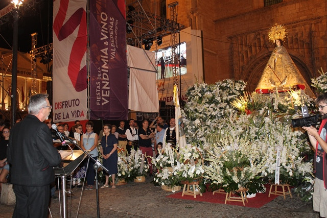 OFRENDA FLORES 107