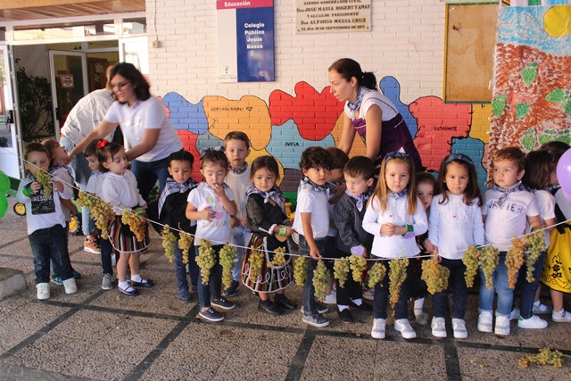 270919 VA FIESTA VENDIMIA COLE JESUS BAEZA 5