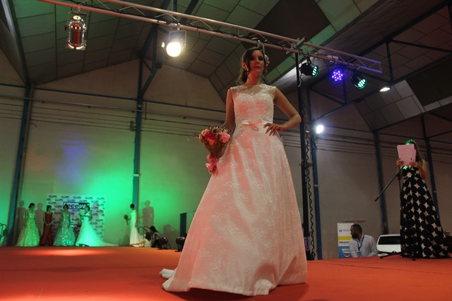 061019 VA DESFILE SALON HOGAR NOVIOS 38