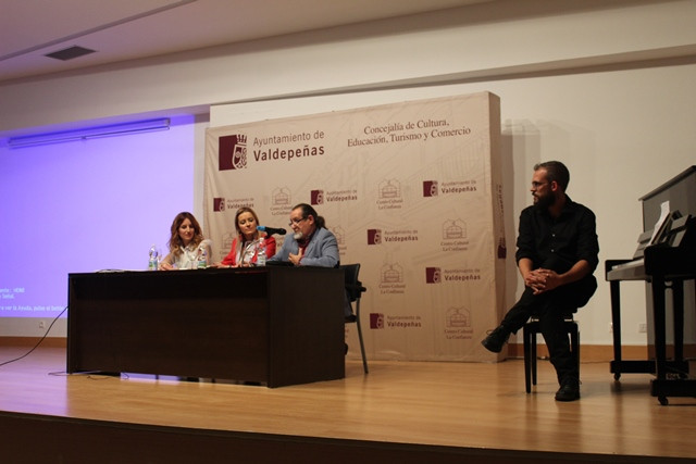 261019 VA PRESENT LIBRO ANA SANCHEZ 3
