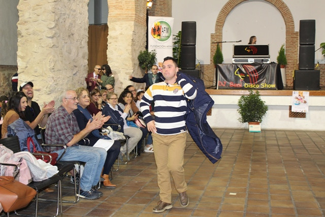 271019 VA DESFILE AFIM 19