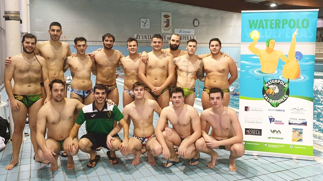 021219 VA WATERPOLO 3