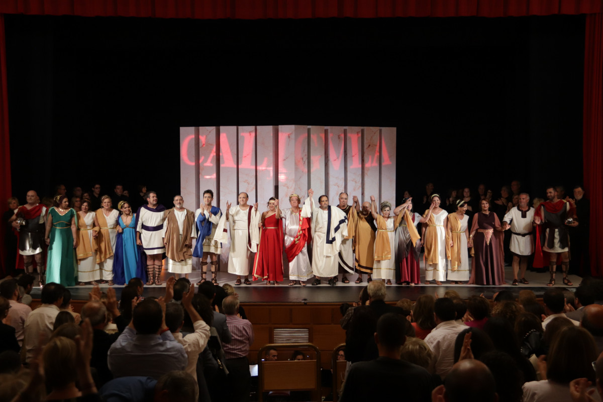 080120 MANZ TEATRO