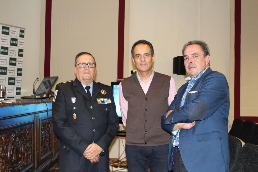 120220 va uned