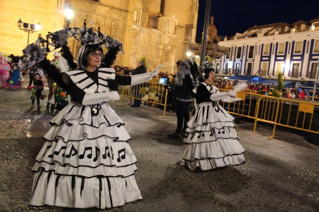 CONCURSO MASCARAS CALLEJERAS 13