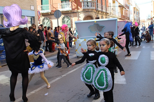 DESFILE CARNAVAL COLEGIO JESUS BAEZA 9