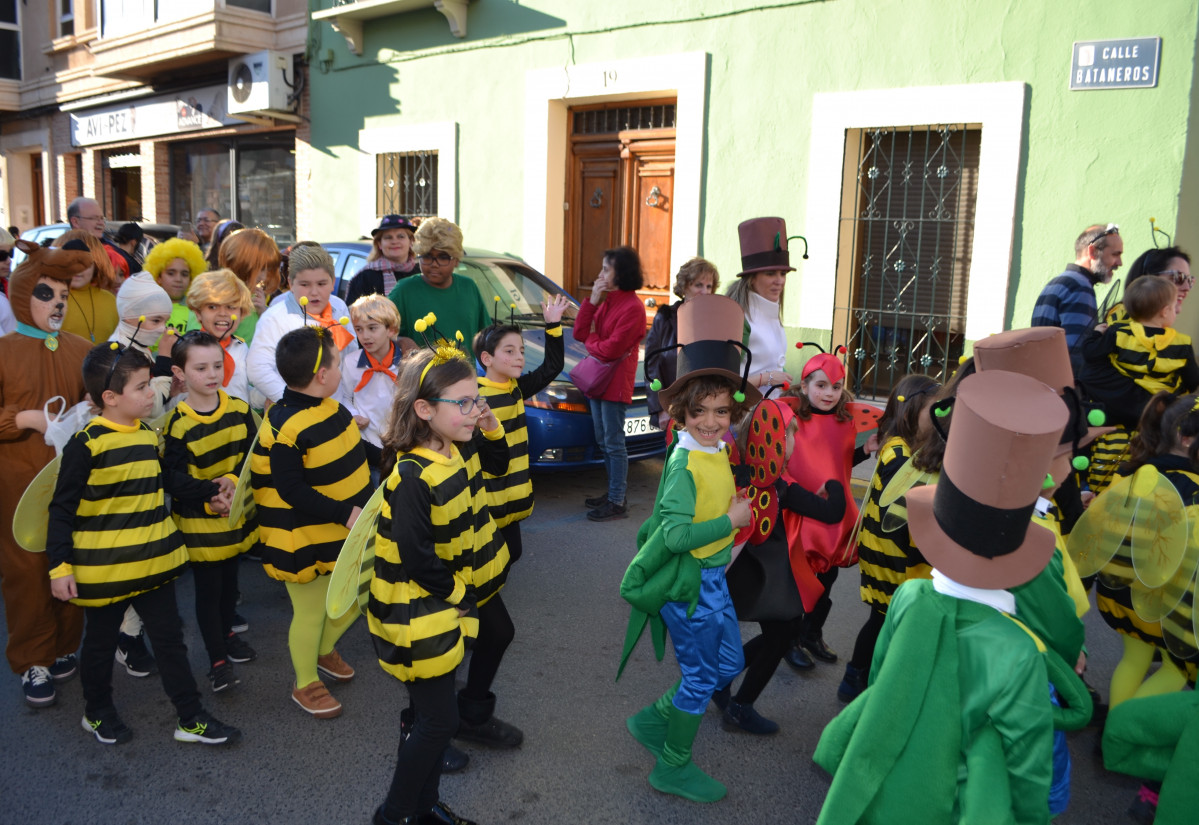 DESFILE CARNAVAL COLEGIO LORENZO MEDINA 3