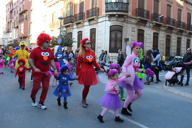 DESFILE CARNAVAL COLES 81