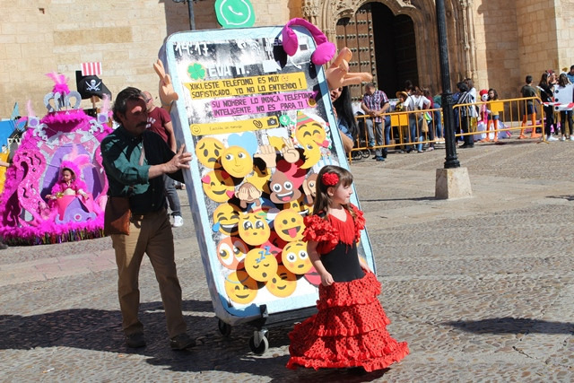 CONCURSO INFANTIL DISFRACES 2