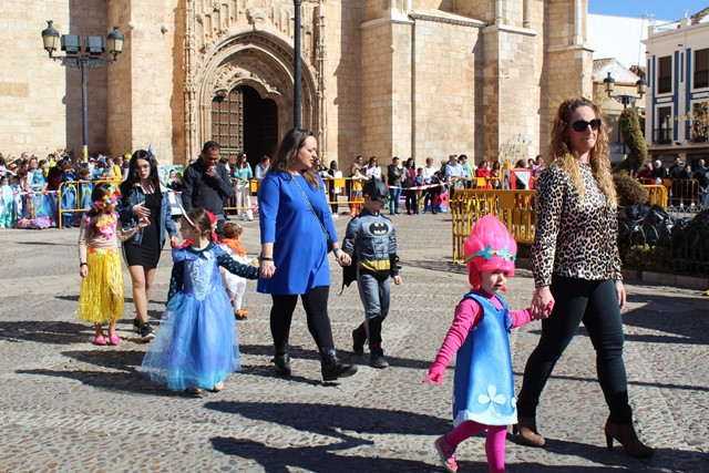 CONCURSO INFANTIL DISFRACES 20