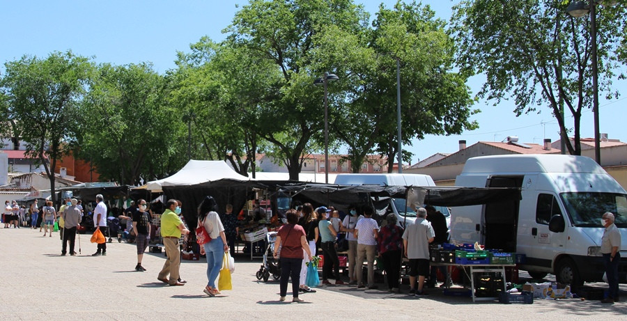 020620 sol mercadillo