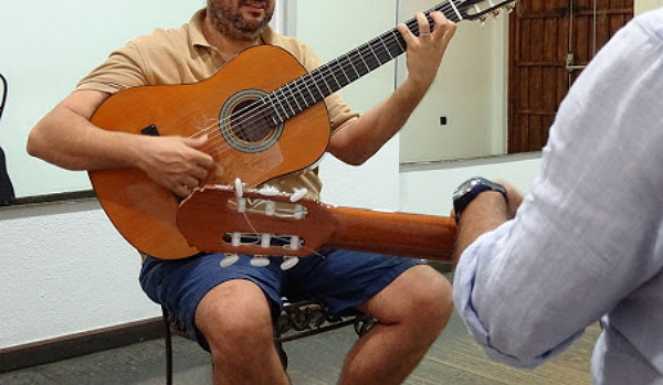 030620 VA ESCUELA MUSICA