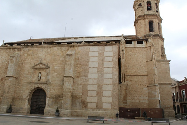 040620 VA IGLESIA ASUNCION TEJADO CAIDO 4