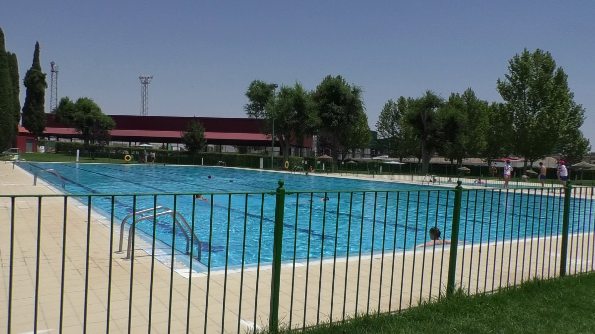 080720 MANZ PISCINA