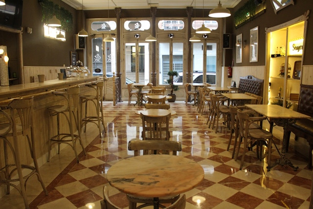 150720 va el cafe local 15