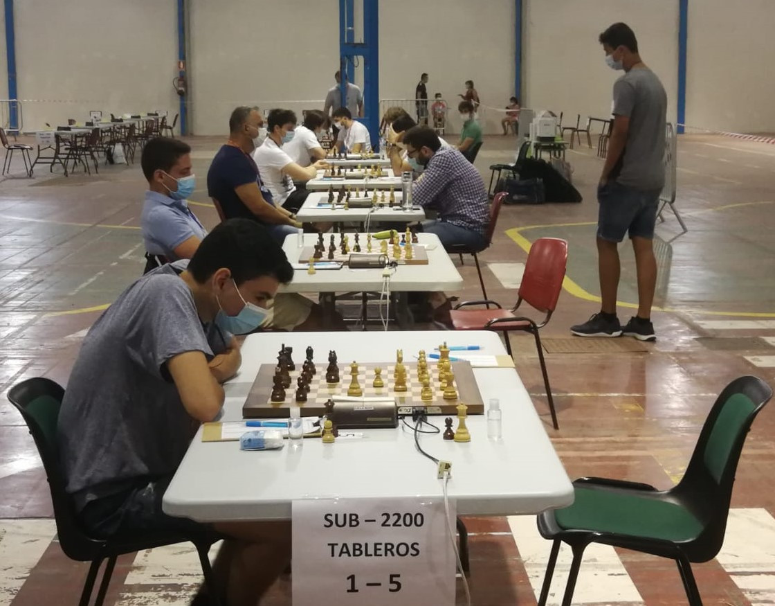 2200 Primeras Mesas