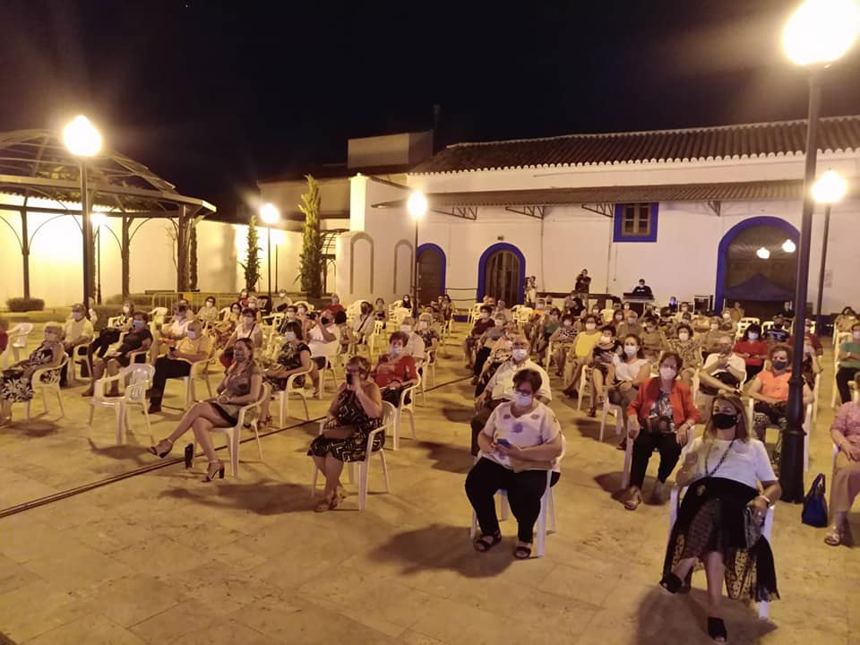 080820 VA CORO ROCIERO SANTO CRISTO A7 2