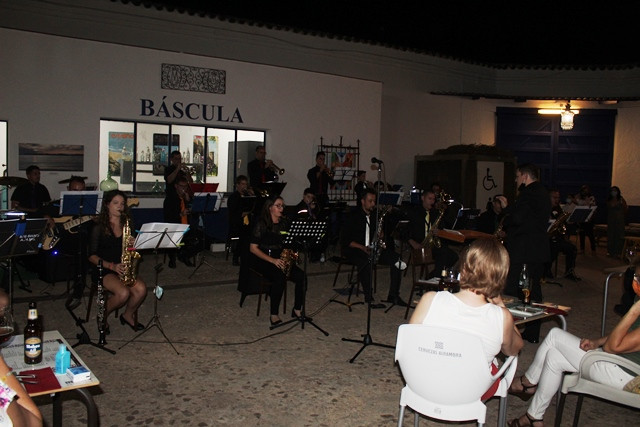 130920 VA BIG BAND MAESTRO IBAu00d1EZ JAMON SPAIN 4