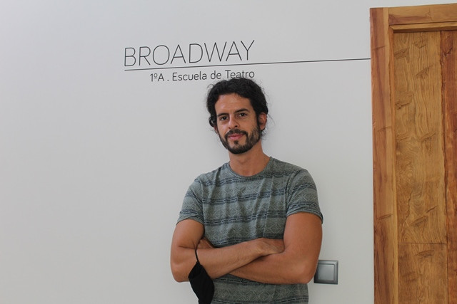 130920 VA ESCUELA TEATRO BROADWAY 5