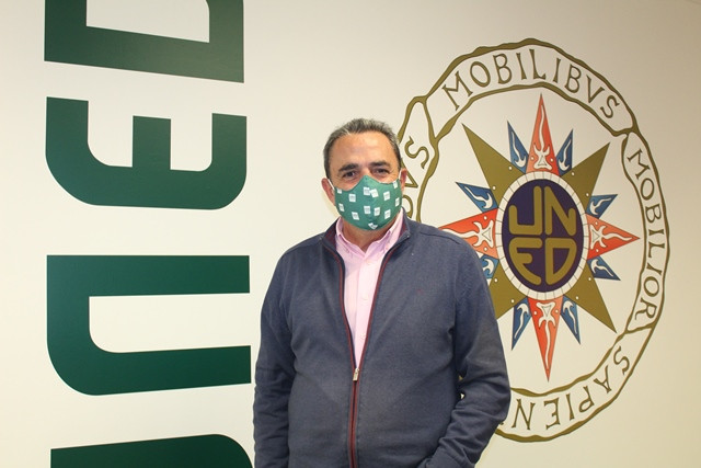 290920 VA DIRECTOR UNED