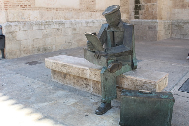 ESCULTURA LILLO GALIANI JUAN ALCAIDE