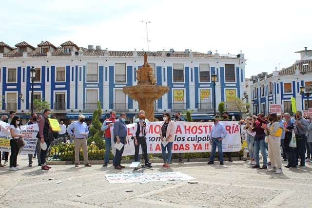 050521 VA MANIFESTACION HOSTELEROS 46