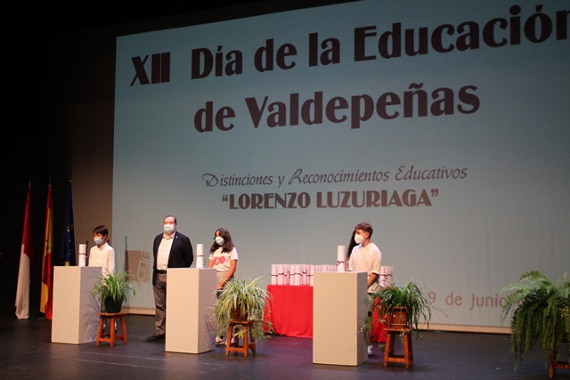 090621 VA DIA DE LA EDUCACION 3