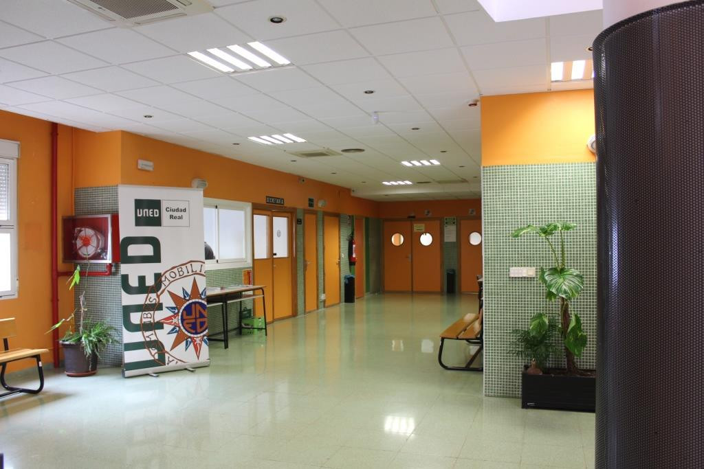 120721 va uned