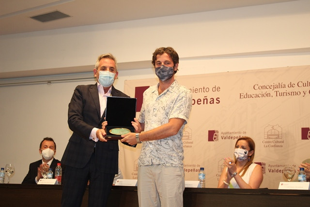 INAUG EXP ARTES PLASTICAS 34