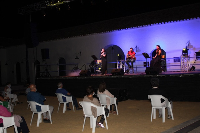 TRIBUTO A LUZ CASAL 3