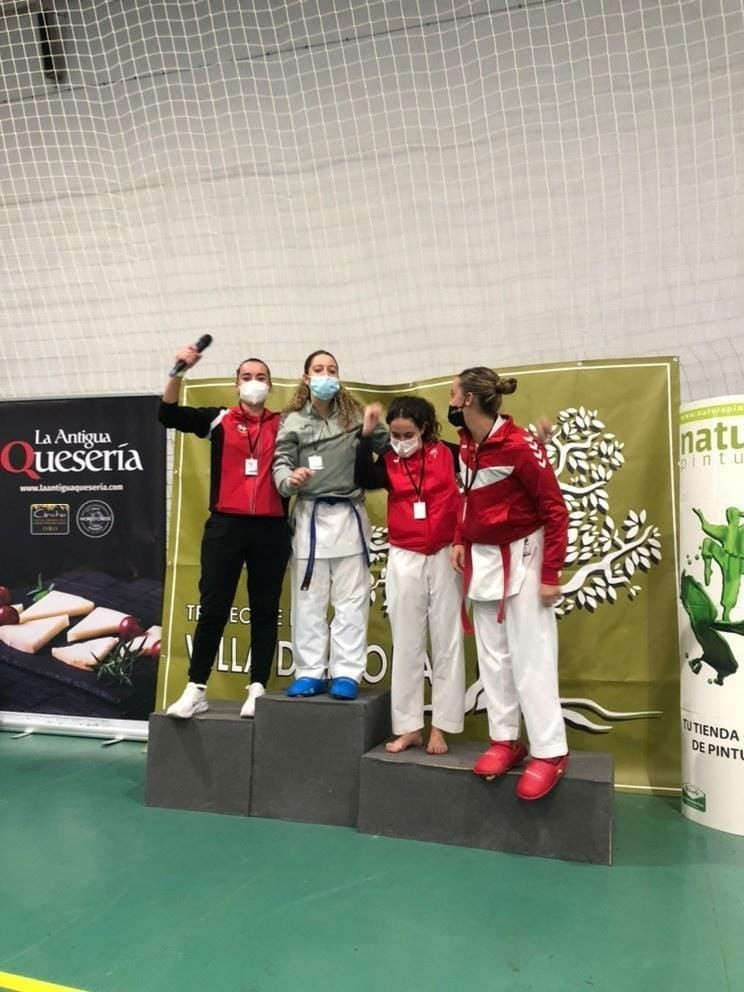 041021 va karate 1