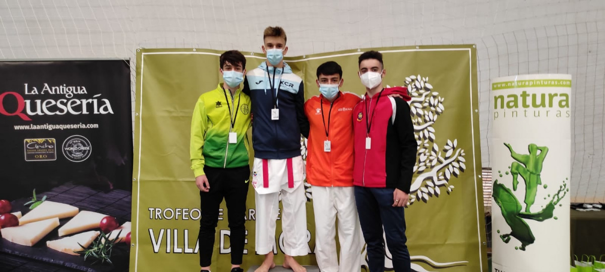 041021 va karate 2
