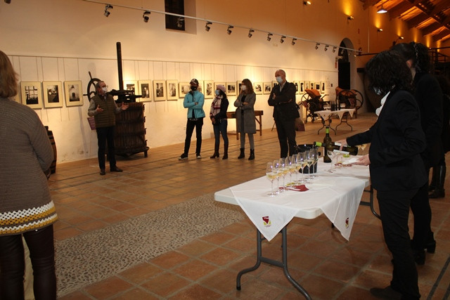 311021 VA PASEO CATA MUSEO DEL VINO 8