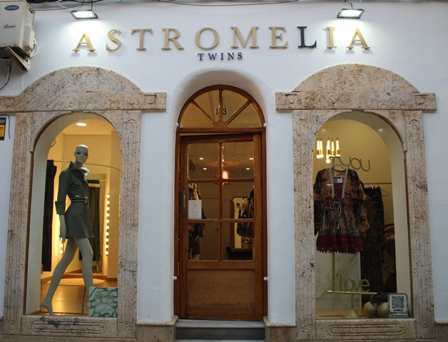 021121 VA ASTROMELIA 14