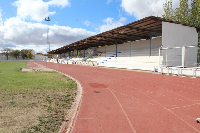 031121 VA PISTA ATLETISMO 2