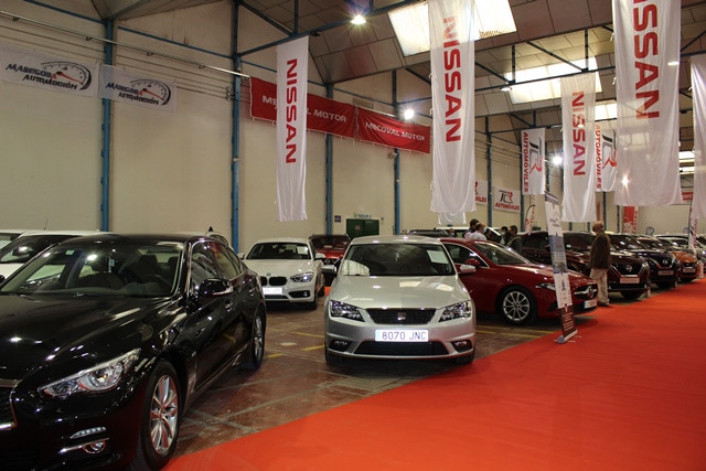 051121 VA INAUG SALON AUTOMOVIL 12