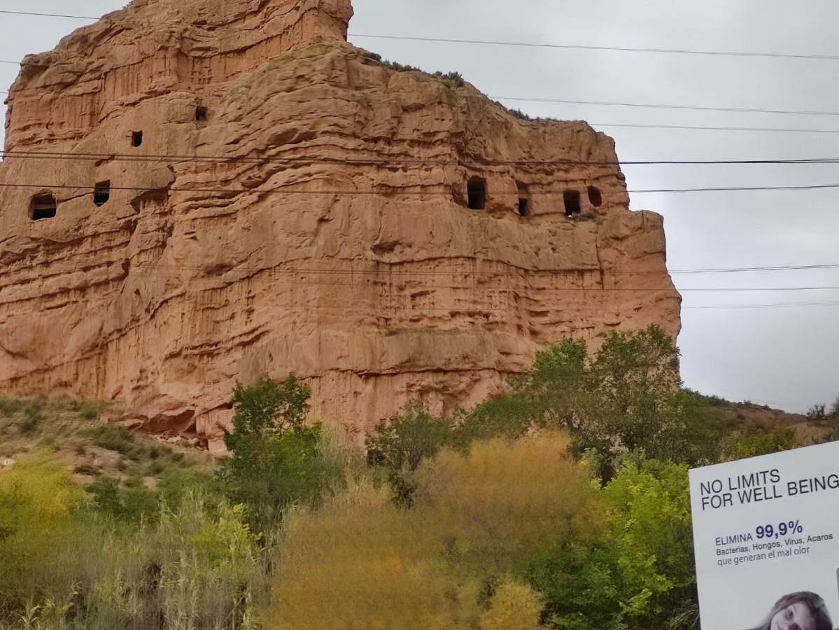 4. Paisaje con cuevas, en Arnedo
