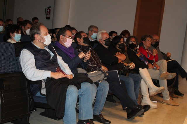 251121 va recital violencia 4